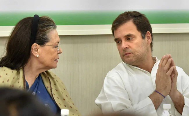 Three-Things-that-Destroyed-Economy-Rahul-Gandhi-promise